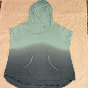 🔥 EUC Lane Bryant LIVI Active Hooded Top – Women’s 14/16